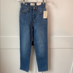 Women’s 90’s Button Fly Straight Relaxed Blue Jeans